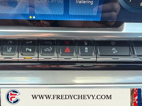 Used 2025 Chevrolet Silverado 2500 High Country w/ High Country Premium Package AWD/4WD image 17