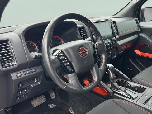 Used 2024 Nissan Frontier PRO-4X w/ Pro Convenience Package AWD/4WD image 14