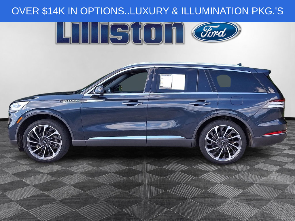 Used 2023 Lincoln Aviator Reserve w/ Equipment Group 201A AWD/4WD image 7