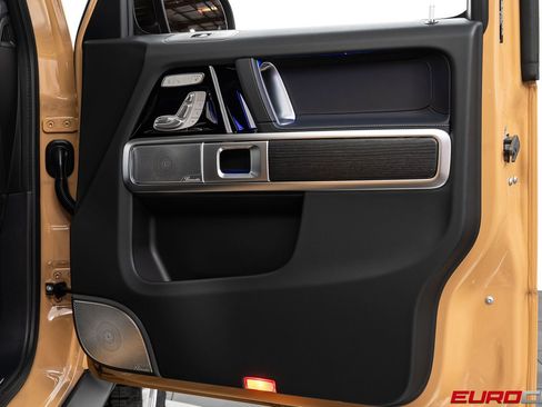 Used 2025 Mercedes-Benz G 550 image 23