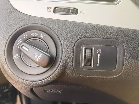 Used 2019 Dodge Journey GT AWD/4WD image 11