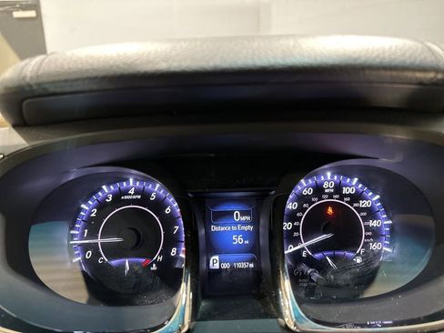 Used 2014 Toyota Avalon Limited image 9