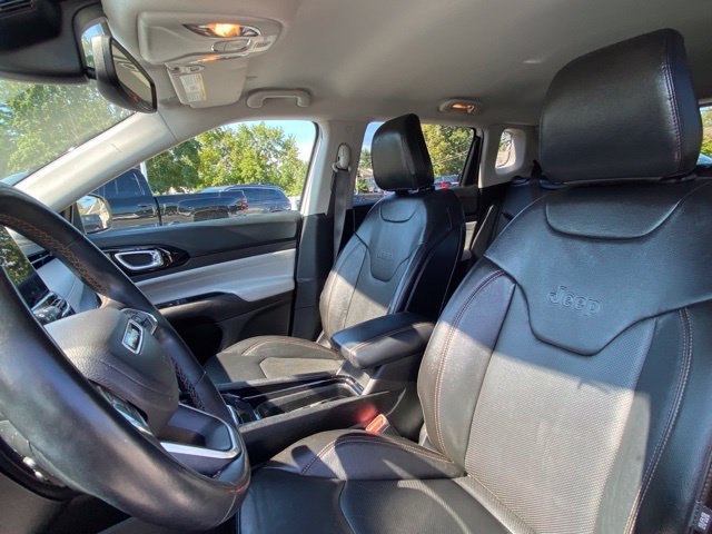 Used 2022 Jeep Compass Limited AWD/4WD image 13