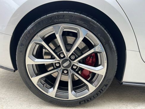 Used 2016 Cadillac ATS Sedan w/ Carbon Fiber Package image 19