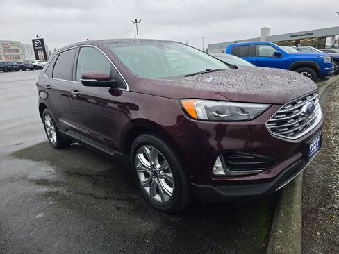 Used 2020 Ford Edge Titanium w/ Equipment Group 301A image 3
