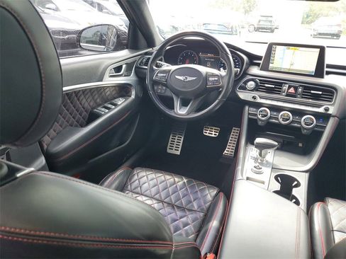 Used 2019 Genesis G70 3.3T Advanced w/ Sport Package image 15