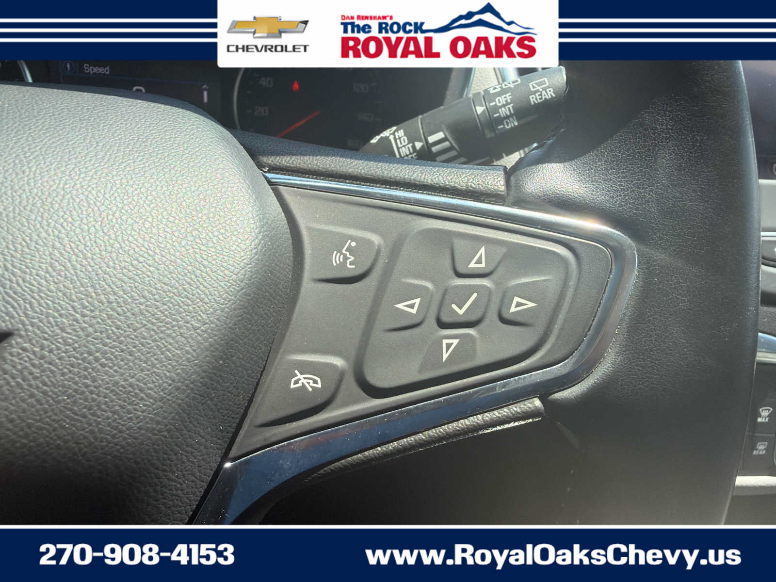 Used 2023 Chevrolet Equinox LT w/ Driver Convenience Package AWD/4WD image 16