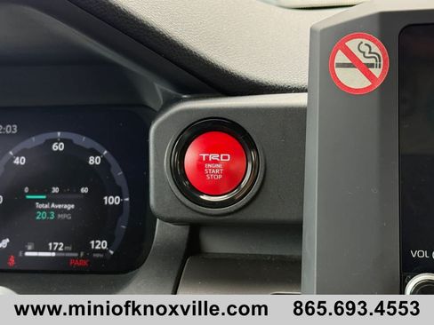Used 2024 Toyota Tacoma TRD Off-Road AWD/4WD image 28