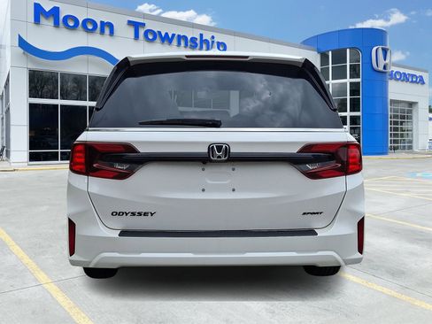 New 2026 Honda Odyssey Sport-L image 5