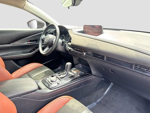 Used 2024 MAZDA CX-30 Carbon image 29