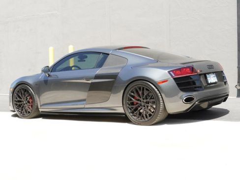Used 2012 Audi R8 V10 AWD/4WD image 8