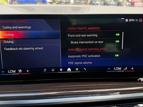 Used 2026 BMW X5 xDrive50e AWD/4WD image 35