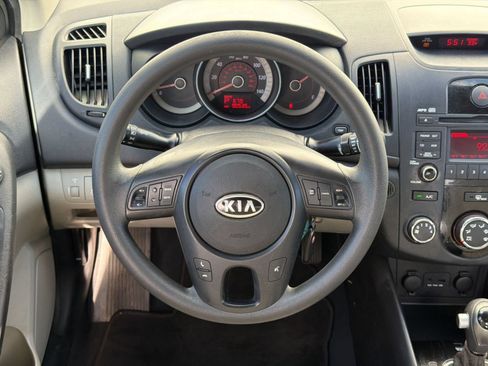 Used 2011 Kia Forte EX FWD image 11