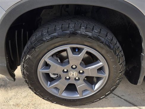 Certified 2024 Honda Passport TrailSport image 10