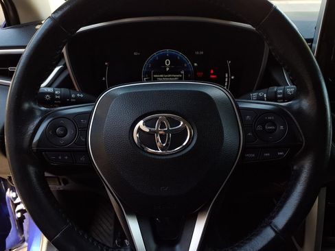 Certified 2024 Toyota Corolla Cross XLE FWD image 13