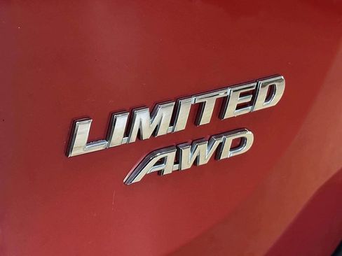 Used 2014 Toyota RAV4 Limited w/ Technology Package AWD/4WD image 6