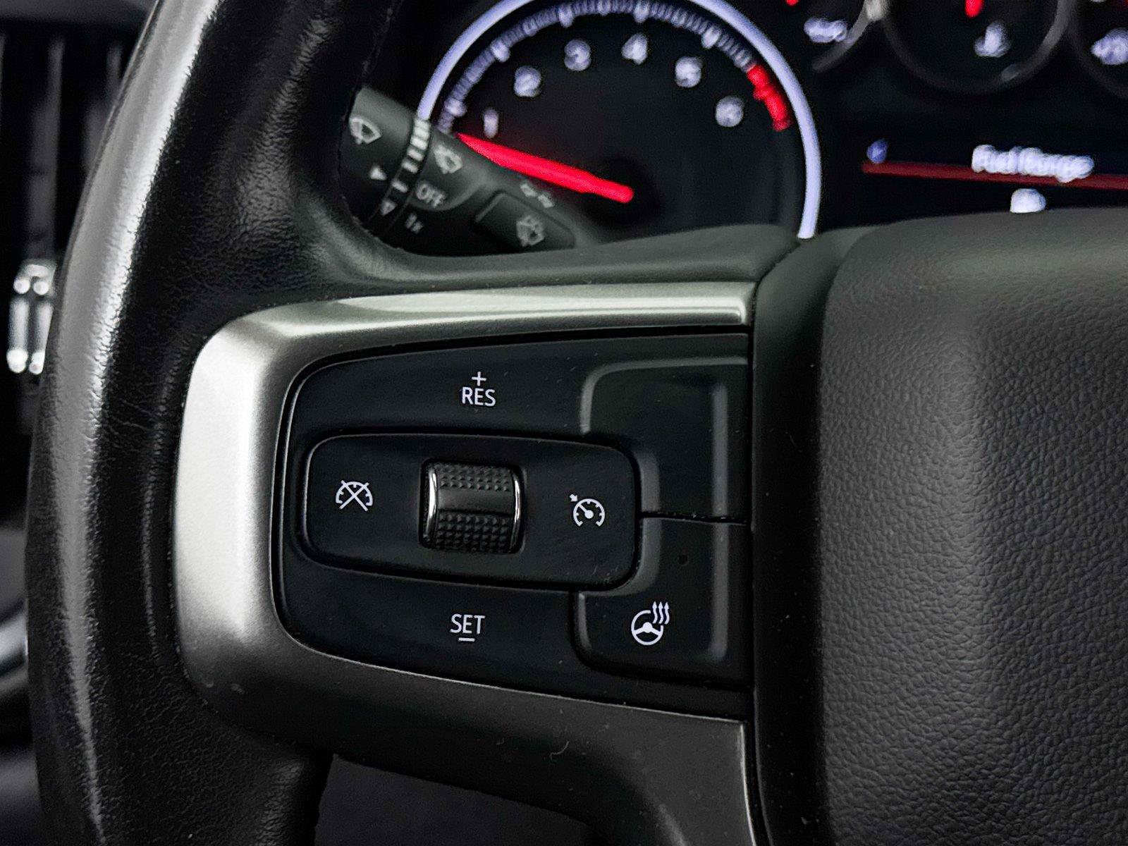 Used 2020 Chevrolet Silverado 1500 RST AWD/4WD image 30