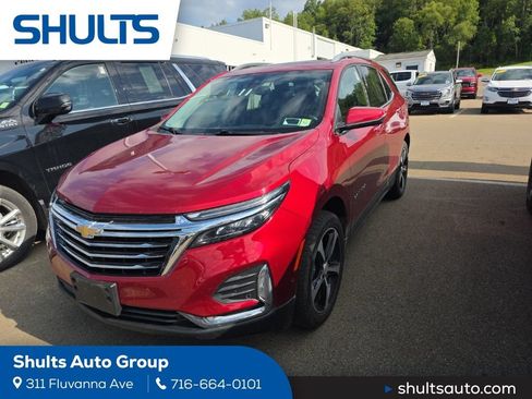 Used 2023 Chevrolet Equinox Premier AWD/4WD image 1