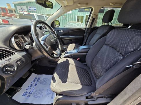 Used 2013 Dodge Journey SXT w/ Popular Equipment Group AWD/4WD image 18