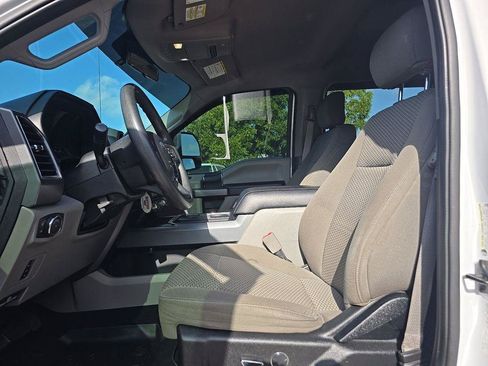 Used 2019 Ford F250 XLT w/ XLT Value Package AWD/4WD image 11