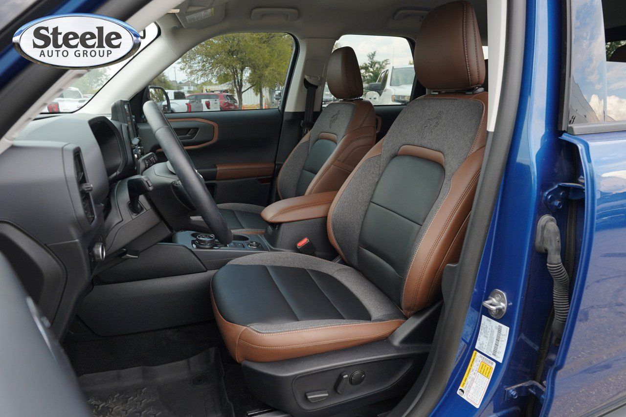 Used 2024 Ford Bronco Sport Outer Banks w/ Tech Package AWD/4WD image 18