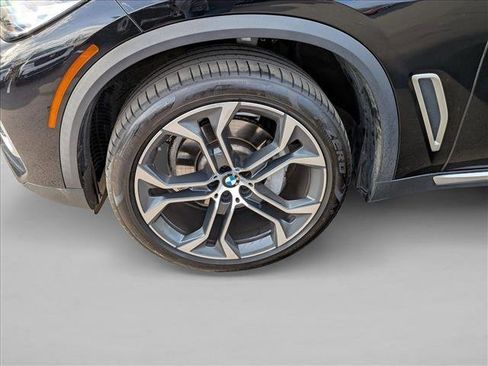 Used 2021 BMW X5 sDrive40i w/ Premium Package image 24