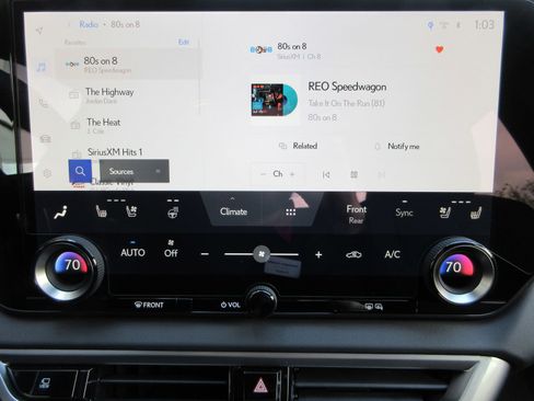 New 2026 Lexus RX 350h AWD/4WD image 37