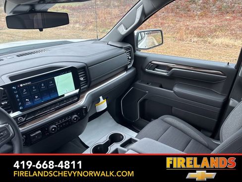 New 2025 Chevrolet Silverado 1500 LT image 45