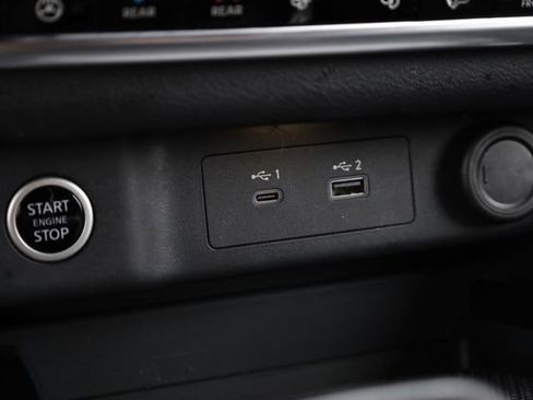 Used 2022 Nissan Rogue SL w/ SL Premium Package image 22