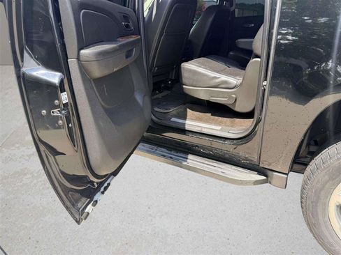 Used 2013 Chevrolet Suburban LTZ AWD/4WD image 29