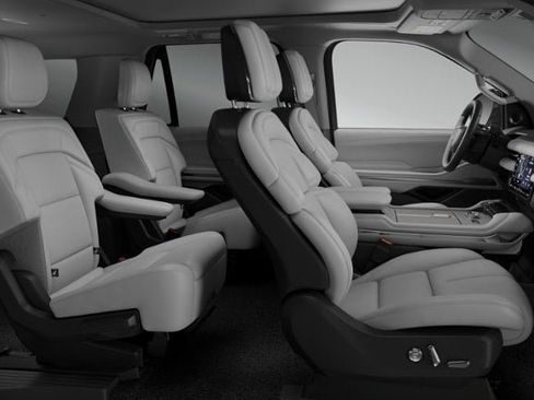 New 2026 Lincoln Navigator L Reserve AWD/4WD image 28