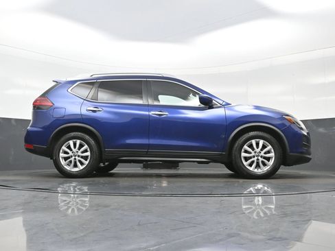 Used 2018 Nissan Rogue SV FWD image 31