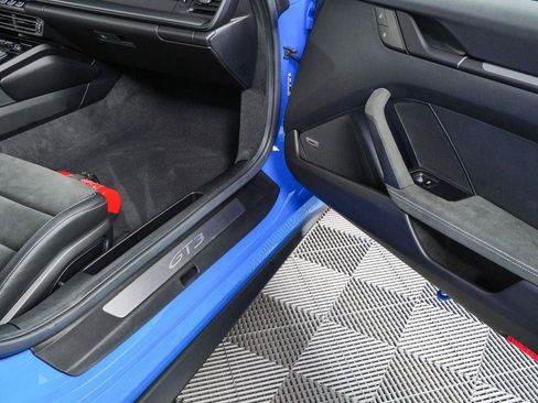 Certified 2024 Porsche 911 GT3 RWD image 22