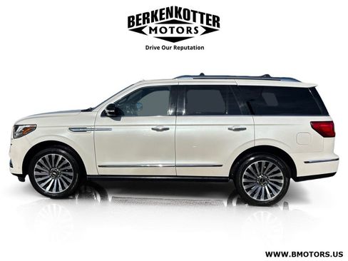 Used 2018 Lincoln Navigator Reserve w/ Technology Package AWD/4WD image 6