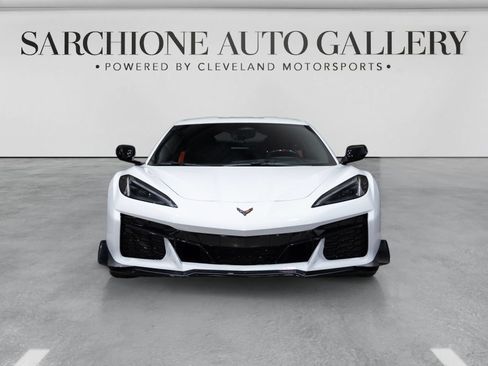 Used 2026 Chevrolet Corvette Z06 w/ Z07 Performance Package RWD image 4