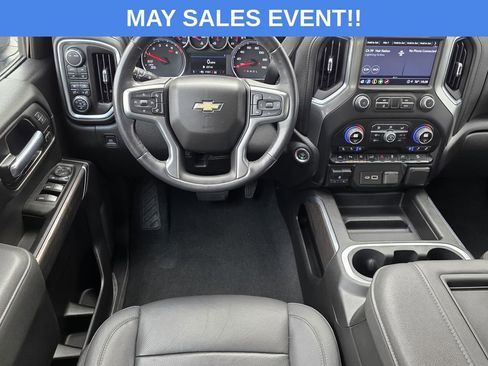Used 2022 Chevrolet Silverado 1500 LTZ AWD/4WD image 13