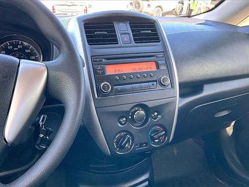 Used 2016 Nissan Versa Note S image 9
