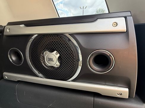 Used 2014 Toyota FJ Cruiser 4WD image 24