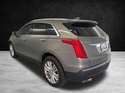Used 2019 Cadillac XT5 Premium Luxury FWD image 9