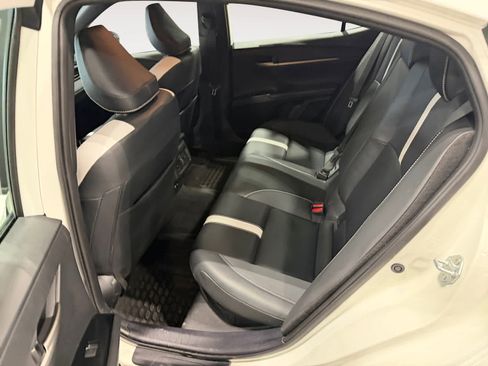 Used 2025 Toyota Camry SE FWD image 14