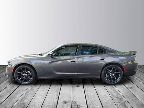 Used 2023 Dodge Charger SXT RWD image 2