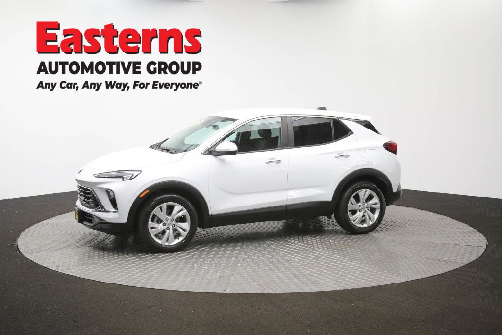 Used 2024 Buick Encore GX Preferred FWD image 52