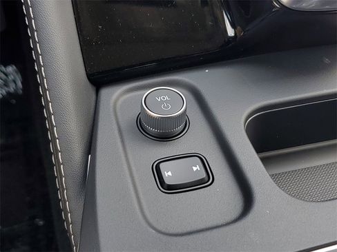 New 2026 Acura MDX w/ Advance Package image 31