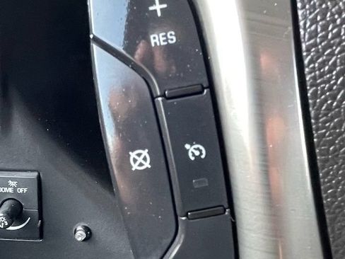 Used 2017 Chevrolet Express 2500 Extended RWD image 17