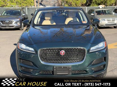 Used 2017 Jaguar F-PACE Prestige image 12