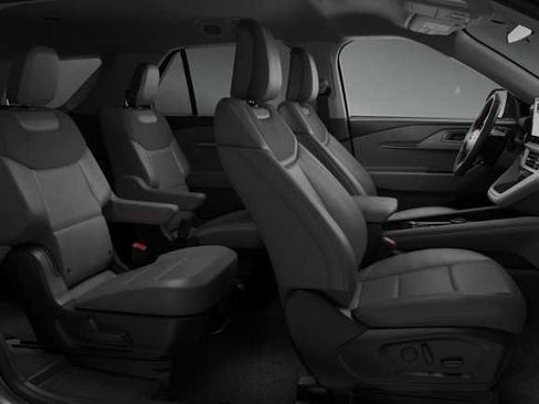 New 2026 Ford Explorer Active w/ Active Comfort Package image 6