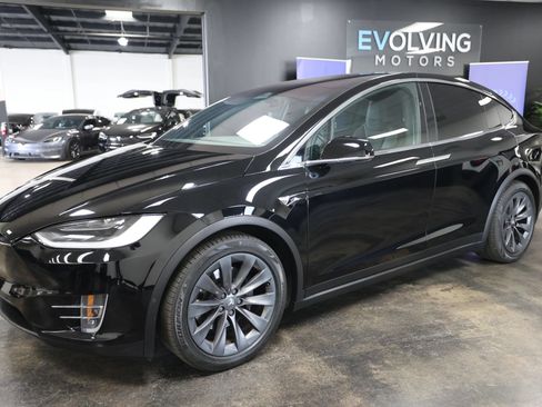 Used 2018 Tesla Model X 100D AWD/4WD image 5