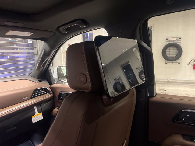 New 2027 Chevrolet Tahoe High Country AWD/4WD image 33