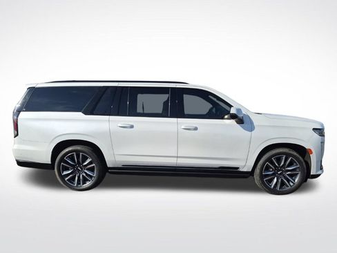 Used 2021 Cadillac Escalade ESV Sport w/ Driver Assist Tech Package AWD/4WD image 2