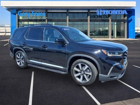 Certified 2024 Honda Pilot Elite image 1